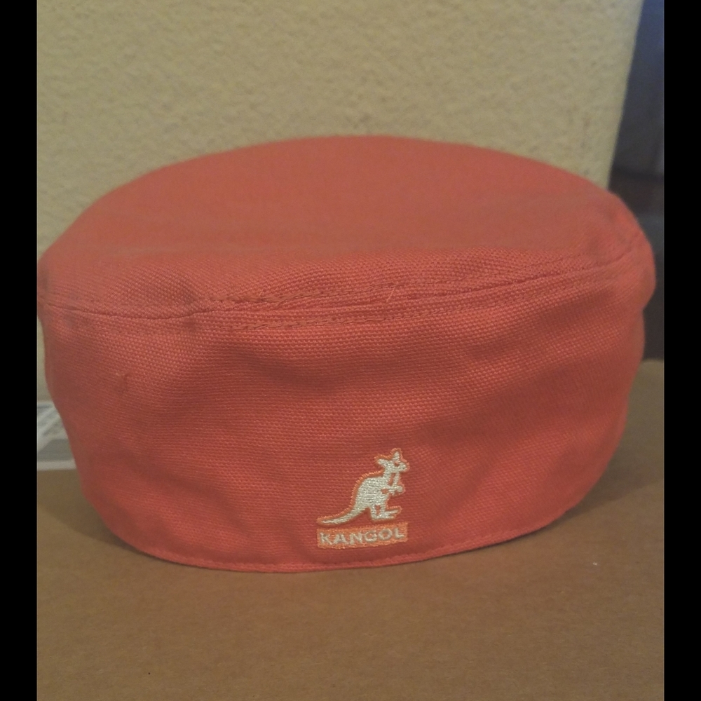 VINTAGE KANGOL CANVAS HAT IN CORAL